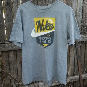 Gray Nike Tee
